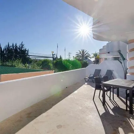 Gran Terraza Con Piscina Junto A Mijas Golf * フエンヒロラ