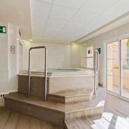 Gran Terraza Con Piscina Junto A Mijas Golf *