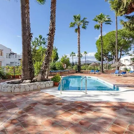 Gran Terraza Con Piscina Junto A Mijas Golf アパート *